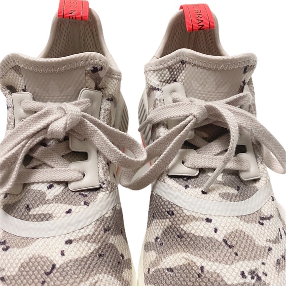 Adidas NMD women’s size 6.6 gray ivory camouflage - Picture 4 of 11